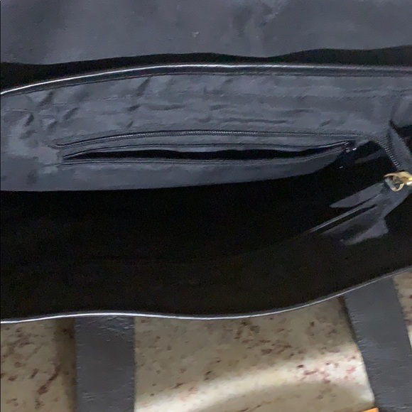 -Banana Republic | Vintage Leather Bag - Picture 4 of 16